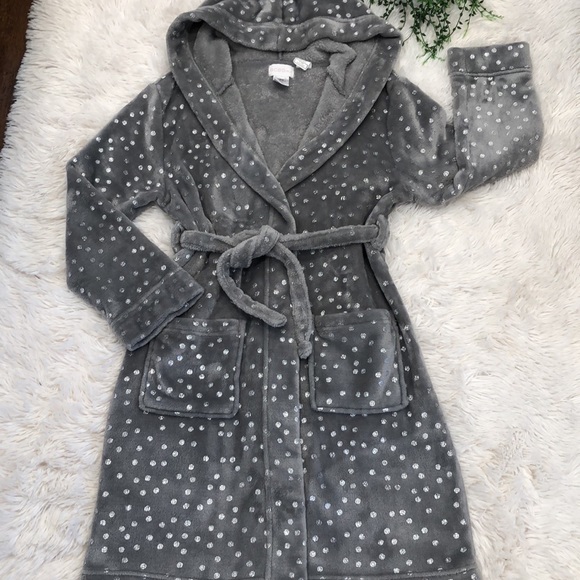 BCBGIRLS ROBE - Picture 3 of 9